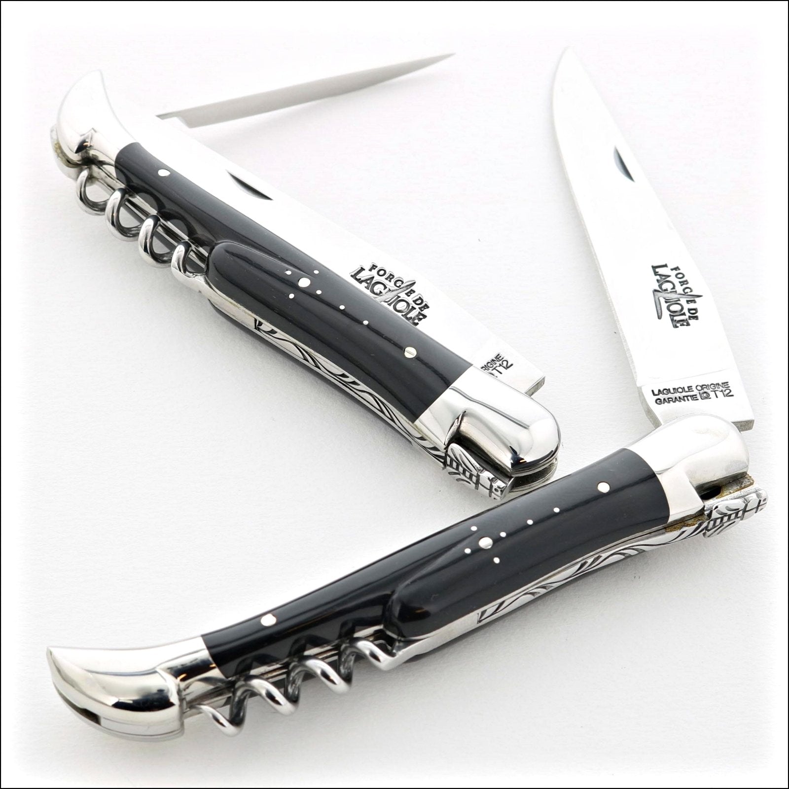 Forge de Laguiole Tradition 12 cm Dark Horn Tip with Awl - Shiny
