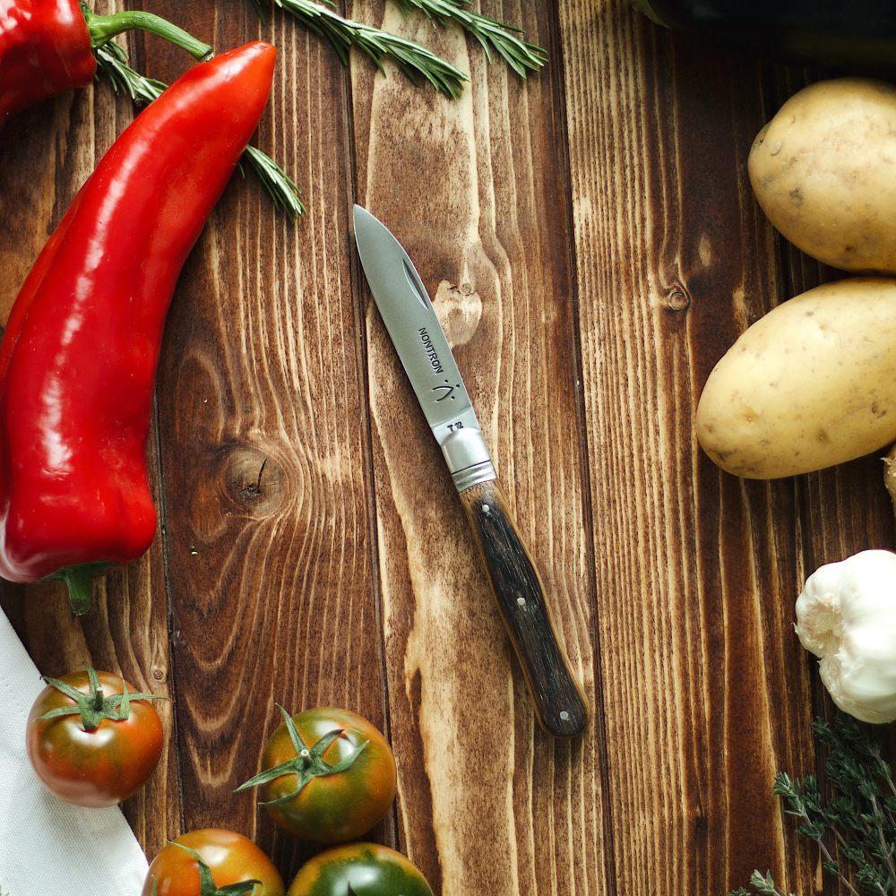 Nontron Violin Pocket Knife - Château Poulvère Oak Barrel