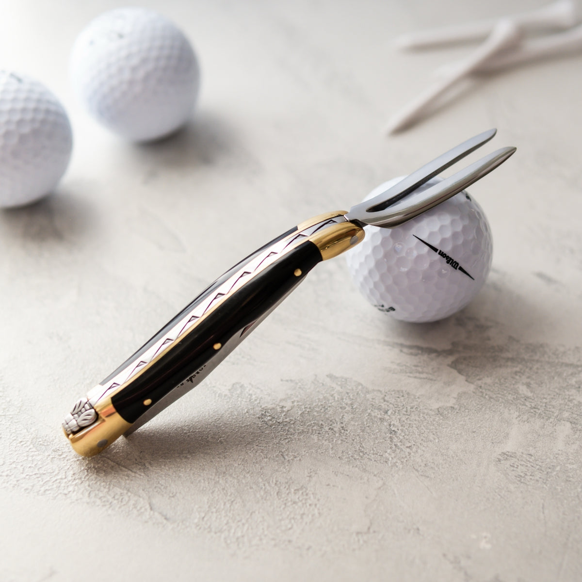 Forge de Laguiole Golf Divot Tool Horn Tip Handle