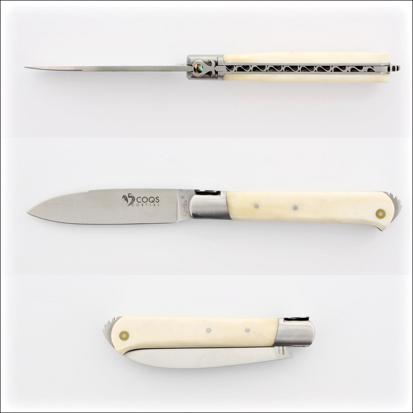 5 Coqs Pocket Knife, top-down view of open knife with cattle bone handle and mother of pearl inlay. Handcrafted details, 100% Made in France.