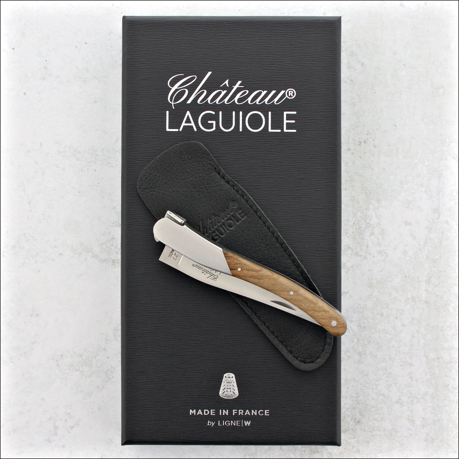 Chateau Laguiole Grand Cru Pocket Knife Walnut