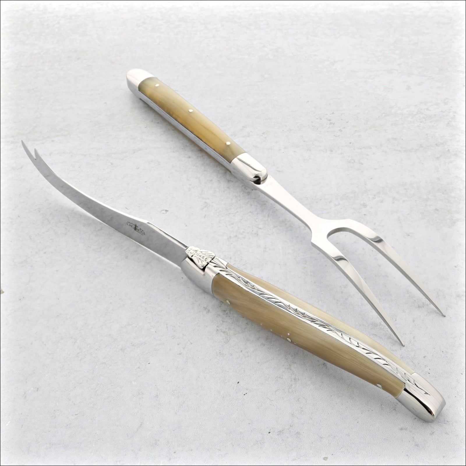 Forge de Laguiole Tradition Cheese Set - Horn Tip - Shiny Finish