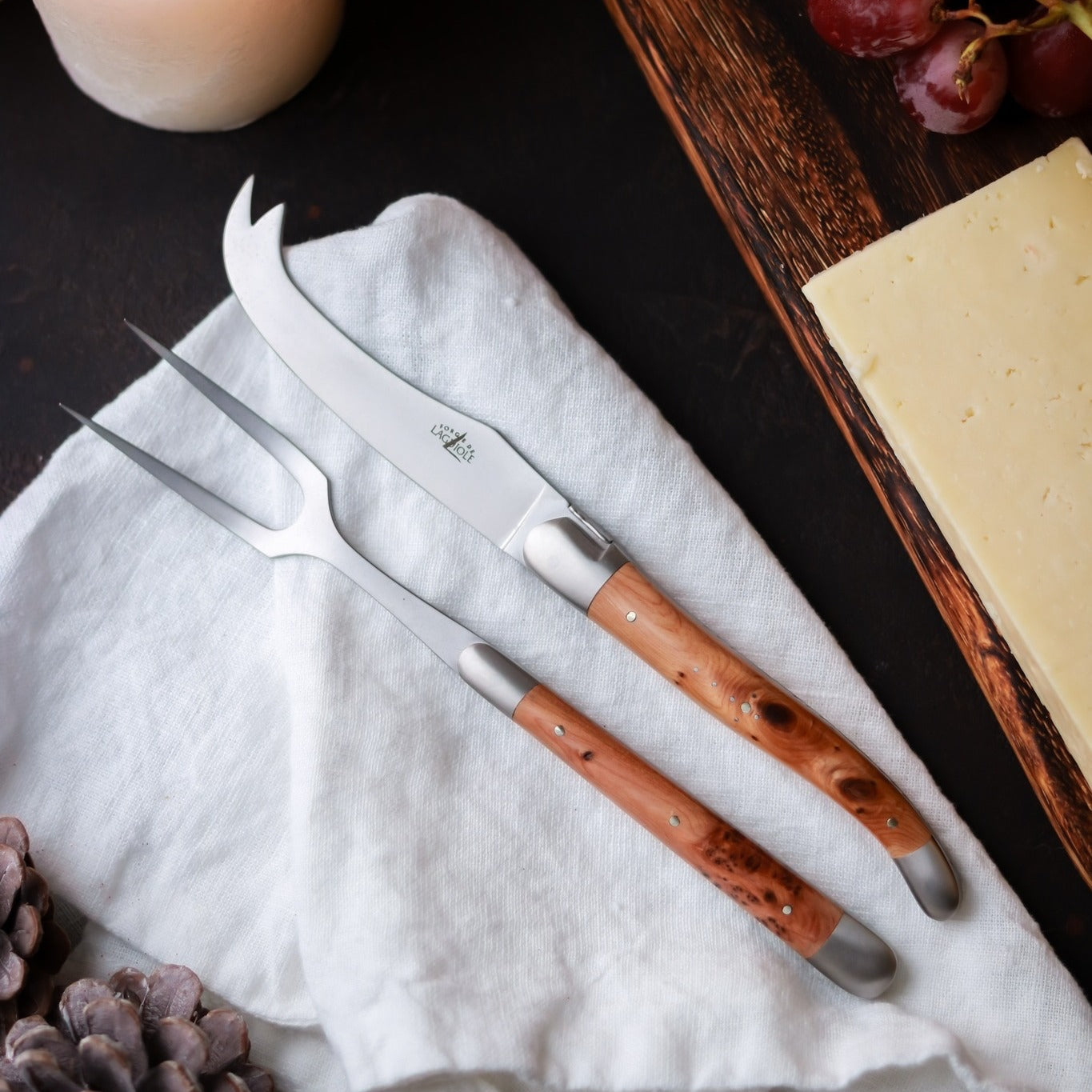 Forge de Laguiole Tradition Cheese Set - Juniper - Satin Finish
