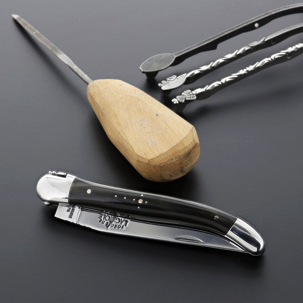 Forge de Laguiole Collection 11 cm Dark Horn Tip - Shiny Finish