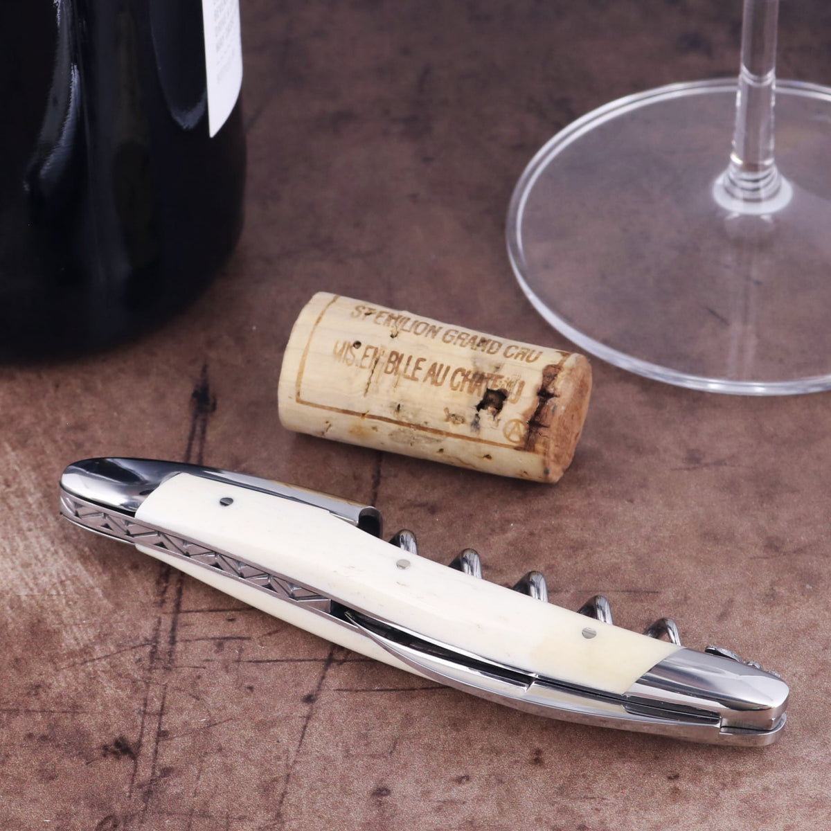 Forge de Laguiole Collection Sommelier Corkscrew - Cattle Bone Shiny Finish