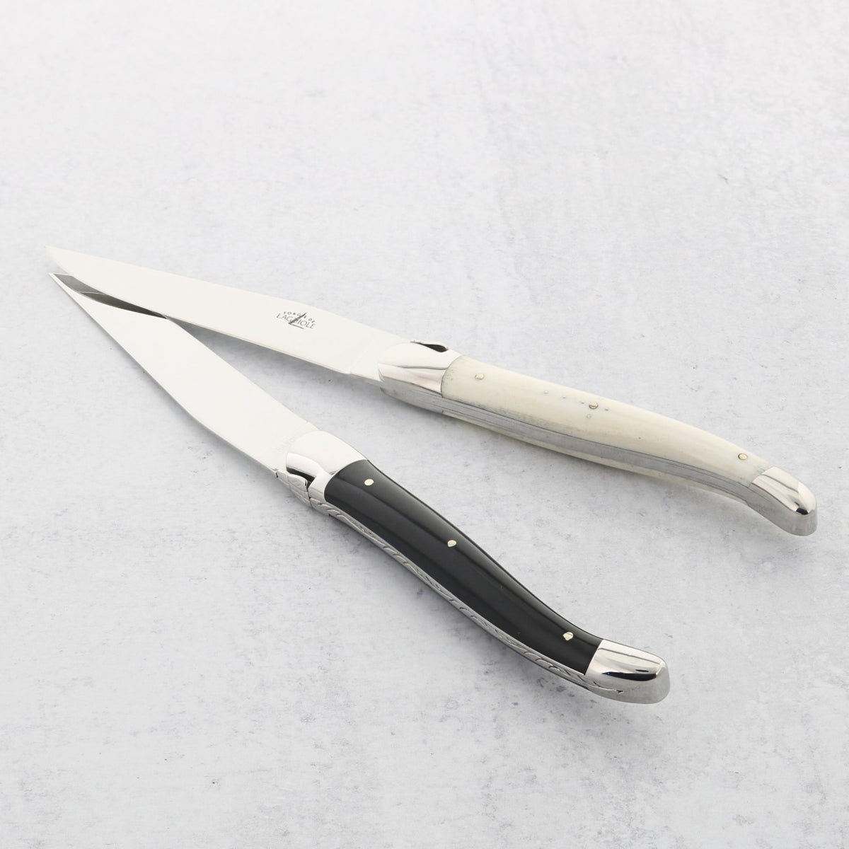 Forge de Laguiole Steak Knife Set - Dark Horn Tip & Cattle Bone - Set of 2
