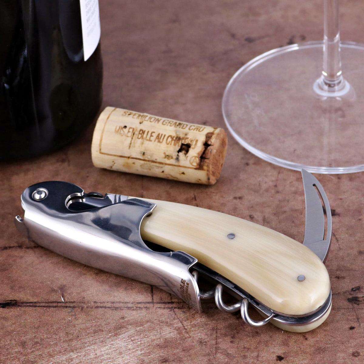 Laguiole Magnum Horn Tip Corkscrew - H