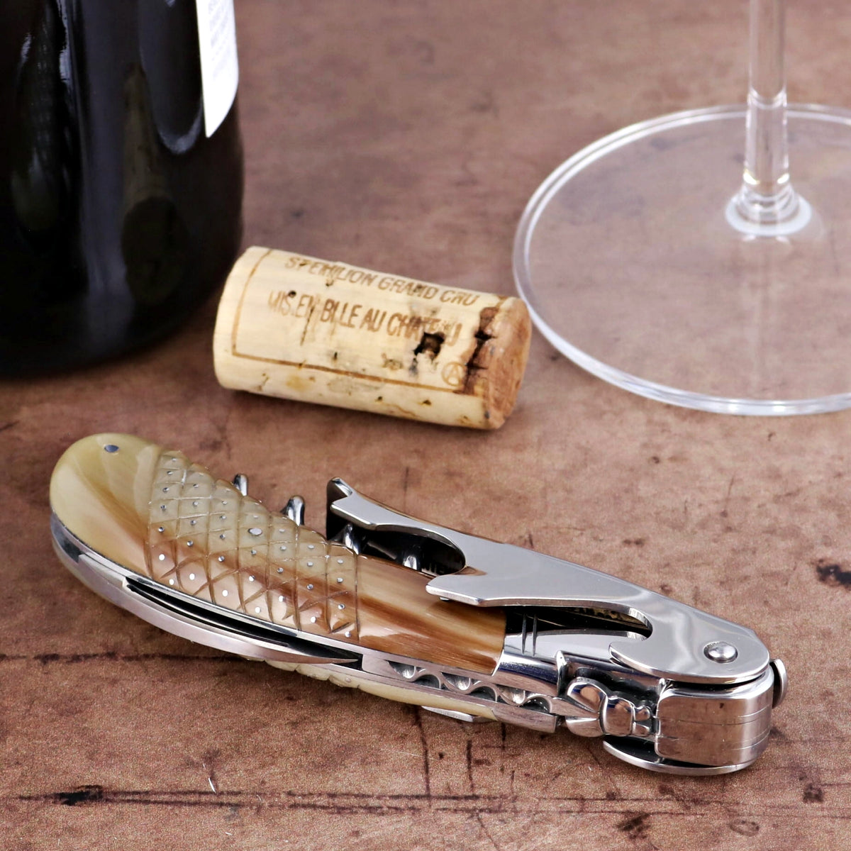Laguiole Magnum Studded Horn Tip Corkscrew - B