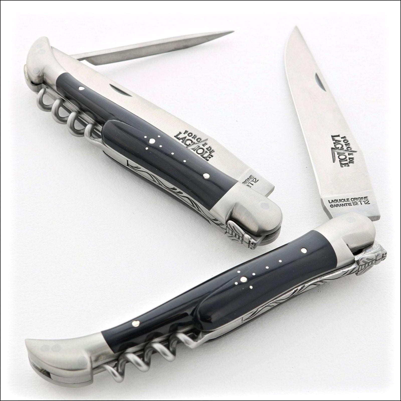 Forge de Laguiole Tradition 12 cm Dark Horn Tip with Awl - Satin