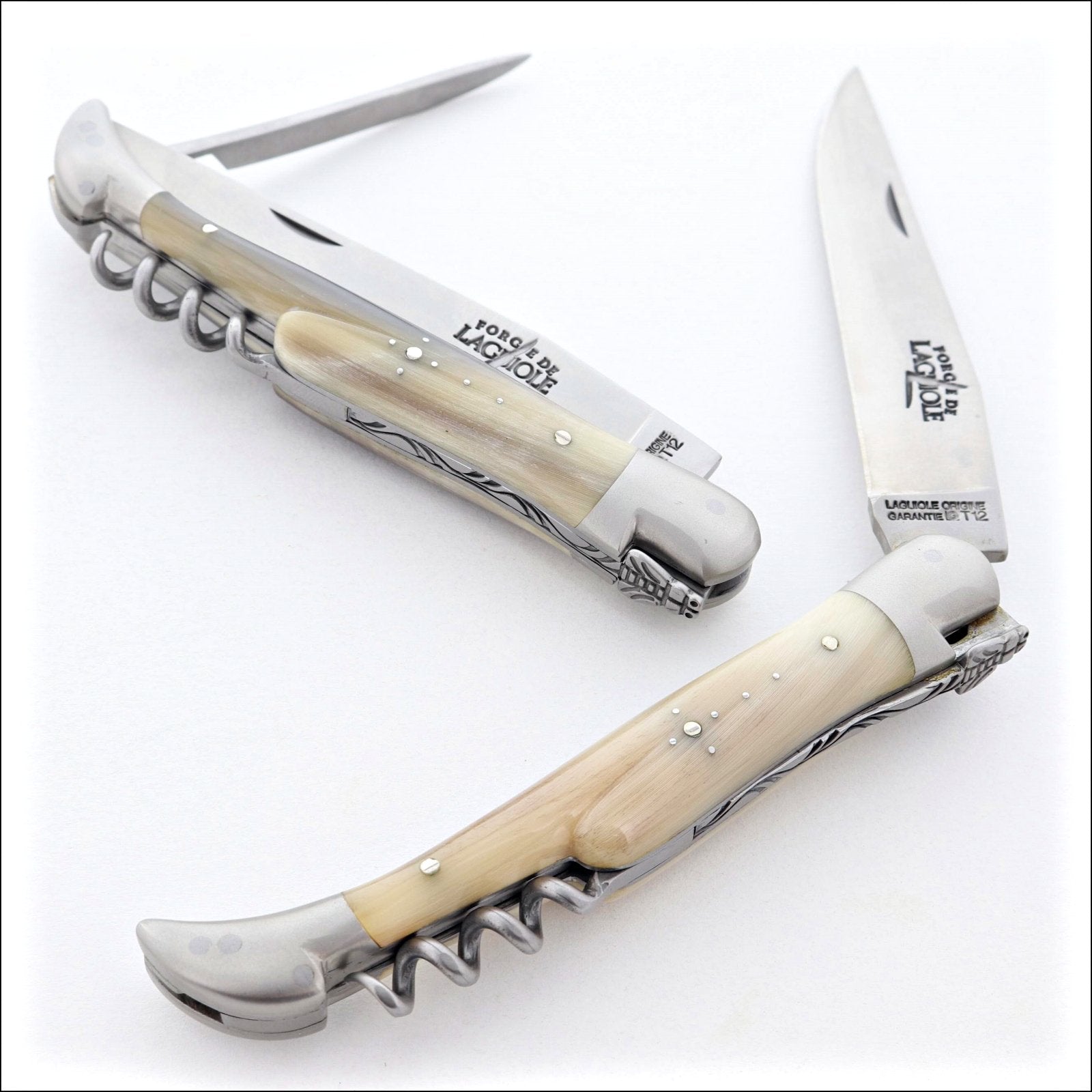 Forge de Laguiole Tradition 12 cm Horn Tip with Awl - Satin